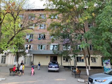 1 комн квартира продажа: 1 комната, 18 м², Сталинка, 4 этаж