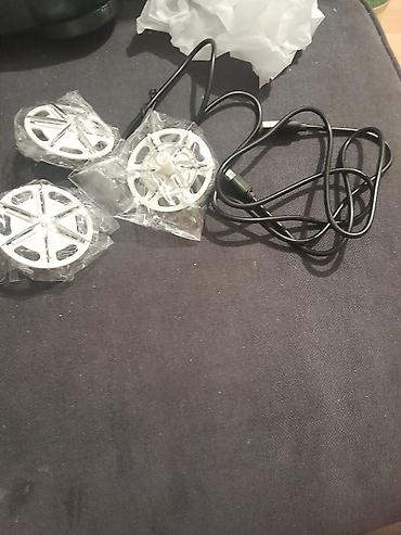 Ostali kućni aparati: Električni aparat za uklanjanje mucica i dlačica sa odeće (lint — 6