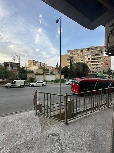 zaqatala is elanlari 2026: İcarəyə verilir 1 otaqlı ofis 80 m², İnşaatçılar m. 200 AZN/ay 1 — 6