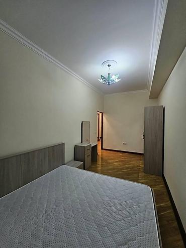 kiraye menzil: İcarəyə verilir 5 otaqlı köhnə tikili 150 m², Binəqədi r. 1 300 — 5
