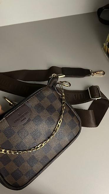 дизайнерский клатч: Сумка-клатч в фирменном коричневом дамье-принте Louis Vuitton — 2