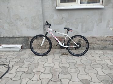 купить новый мотоцикл в бишкеке: Горный велосипед, Сталь, Б/у