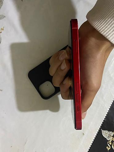 iphone se 2022 ikinci el: IPhone 13, Qırmızı, Face ID — 2