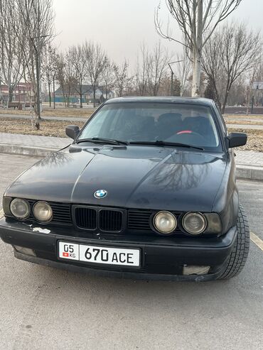 bmw е34 525: BMW 525: 1992 г., 2 л, Механика, Бензин, Седан