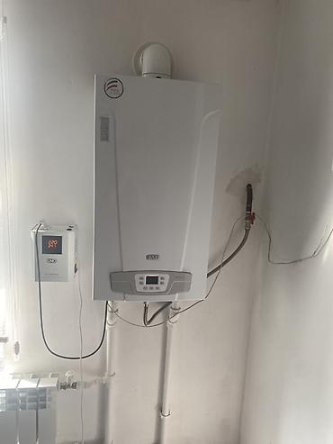 Продажа коттеджей и домов: Продаю дом с Ново Покровка участок -6 соток огород сад огороженный — 14