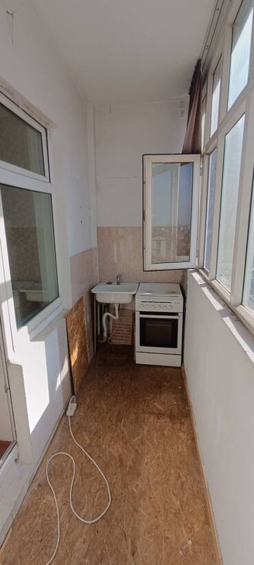 профсоюзная квартира: 1 комната, 44 м², 106 серия улучшенная, 8 этаж, Евроремонт