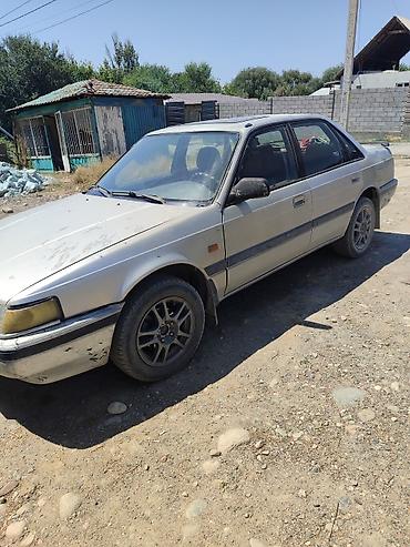 chek it: Mazda 626: 1990 г., 2 л, Механика, Бензин, Седан — 4