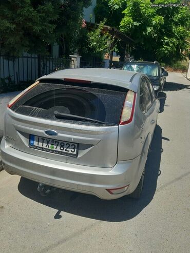 Transport: Ford Focus: 1.6 l | 2008 year | 203000 km. Limousine