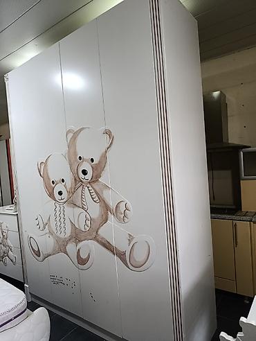 Детская мебель: Для девочки и мальчика, Б/у, Односпальная кровать, Письменный стол, Шкаф, 2 тумбы — 3