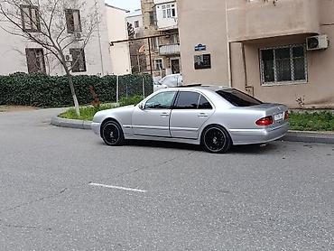 w210 lyuk: Mercedes-Benz E-Class (W210) sedan Xüsusiyyətlər: - Korpus: 4 qapılı — 6