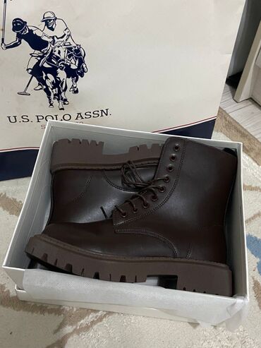 керзовые сопоги: Новое размер не подошел срочно продаю