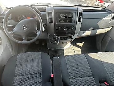 спринтер 313: Mercedes-Benz Sprinter 313CDI— бортовой грузовик (двухрядная кабина) — 5