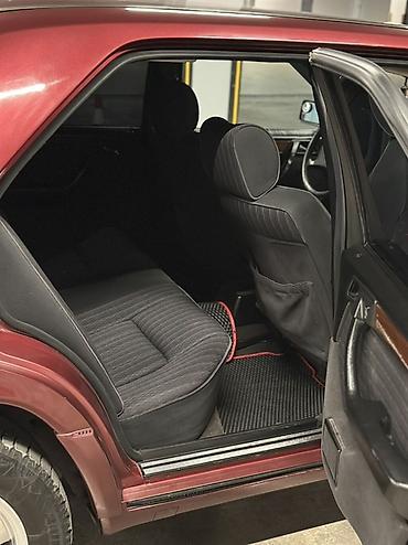 Mercedes-Benz: Mercedes-Benz E-Class: 1989 г., 2 л, Механика, Бензин, Седан — 12