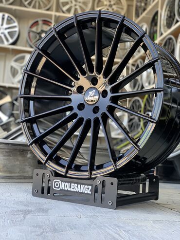 диск фит: Литые Диски R 22 BMW, Комплект, отверстий - 5, Новый