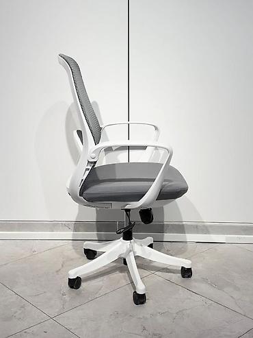 herman miller: Офисное кресло, Новый, С колесиками, цвет - Серый, Бесплатная доставка — 4