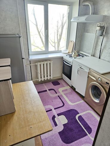 сдаю квартиру в частном доме: 1 комната, Собственник, Без подселения, С мебелью полностью, С мебелью частично