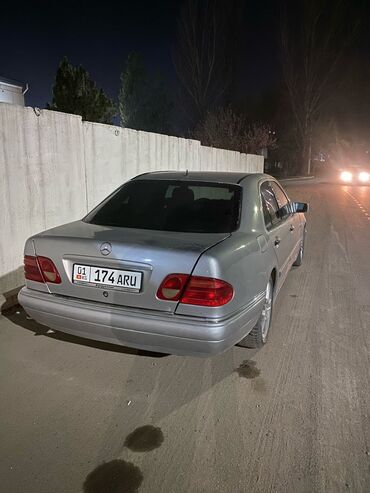 куплю мерседес бенс 210: Mercedes-Benz E-Class: 1998 г., 2 л, Механика, Бензин, Седан
