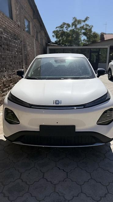 byd e1: Changan Qiyuan Q05: 2026 г., Автомат, Электромобиль, Кроссовер — 3