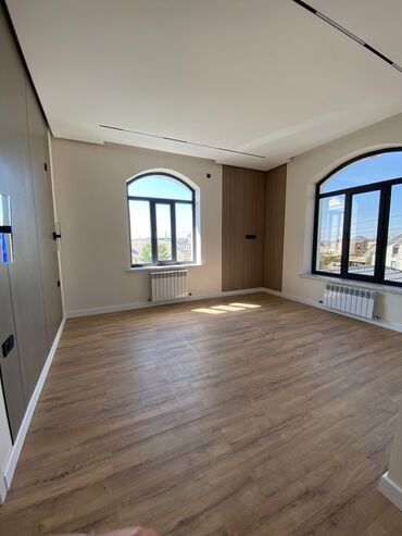 Продажа домов: Дом, 300 м², 6 комнат, Агентство недвижимости, Дизайнерский ремонт — 14