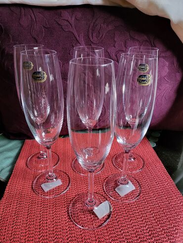 Čaše: Case nove Bohemija kristal,vintaz za vino. Komada 6 u ceni na lalafo.rs — 5 Čaše: Case nove Bohemija kristal,vintaz za vino. Komada 6 u ceni — 5