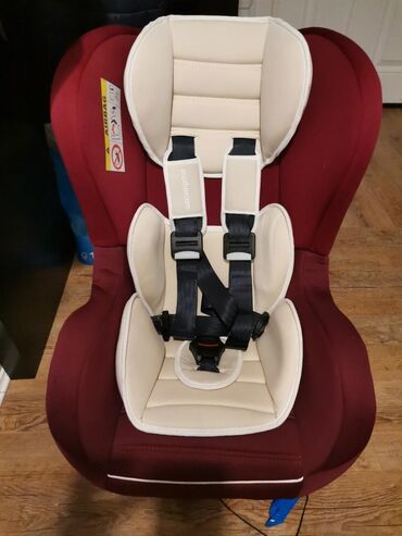 Nənnilər: Dilek….Avtokreslo satilir 130 azn . mothercare firmasinin masin