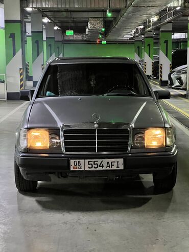Азим: Mercedes-Benz 300: 1986 г., 3 л, Механика, Дизель, Седан
