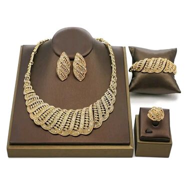 nakit detelina original: Set: Bracelet, Earrings, Necklace, Material: Gold