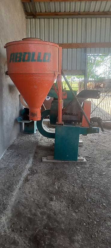 ensinger traktor: ABOLLO yem üyüdüb‑qarışdıran avadanlıq - Marka/model: ABOLLO - — 2