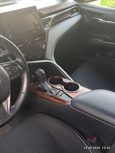 Toyota: Toyota Camry: 2022 г., 2.5 л, Автомат, Бензин, Седан — 8
