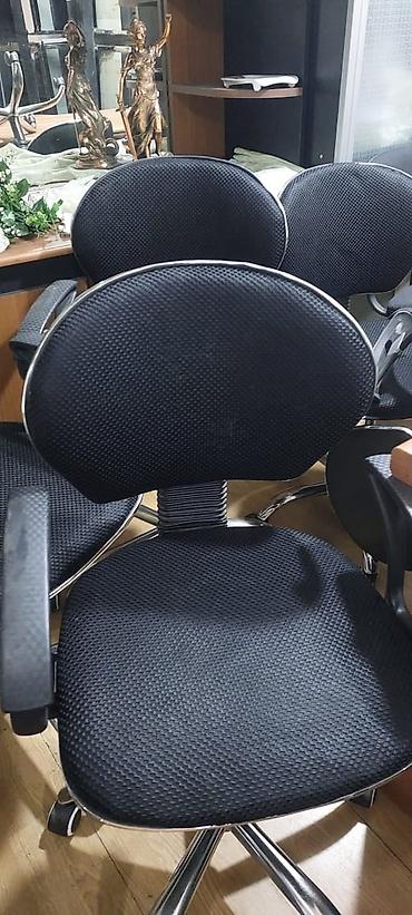 Другое: Kreslo. Masa, Oturacaqlar ofis məhsulları satılır kreslo 10 ədəd var — 3