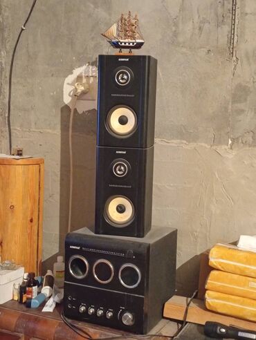 mac air: İşlənmiş Air Music Kolonka, Növ - Ev kinoteatrı üçün, rəng - Qara