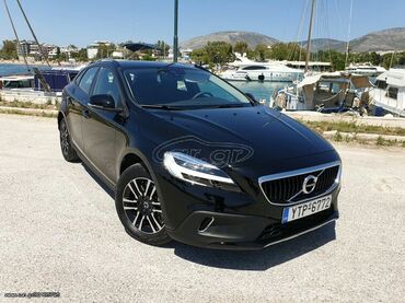 Μεταχειρισμένα Αυτοκίνητα: Volvo V40: 1.5 l. | 2020 έ. | 5500 km. Sedan