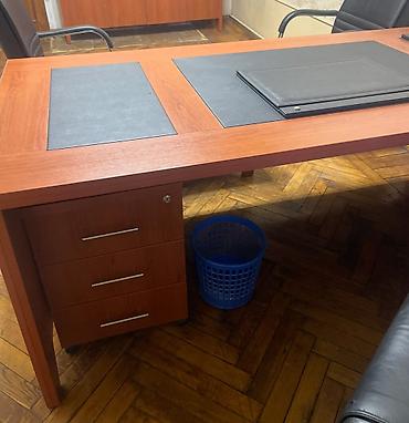 masaüstü ofis seti: TƏCILI!!!! ‼️‼️ Çox keyfiyyətli Ofis kabinet mebel dəsti Tərkibi: - — 5