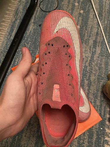 мото ролик: Футбольные бутсы Nike Mercurial (TF) для игры на искусственном — 3