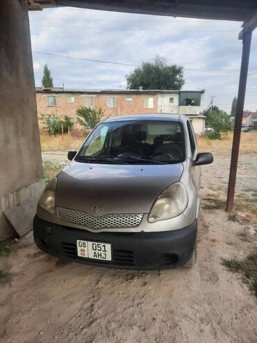 авто присеп: Toyota Yaris Verso: 2004 г., 1.5 л, Механика, Газ, Универсал