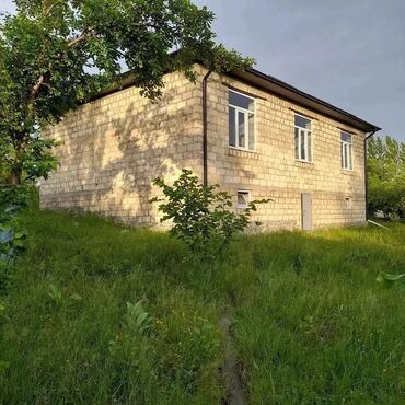 Həyət evləri və villaların satışı: 3 otaqlı, 130 kv. m, Kredit yoxdur, Təmirsiz — 2