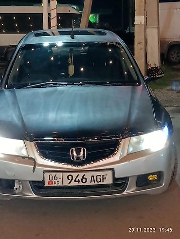 зеркало степвагон: Honda Accord: 2004 г., 2 л, Кол менен иштөөчү, Бензин, Универсал — 1