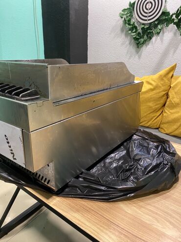 Mətbəx üçün digər texnika: Ümumi olaraq 4 defe istifade olub. Vulkan daşları var içinde — 3