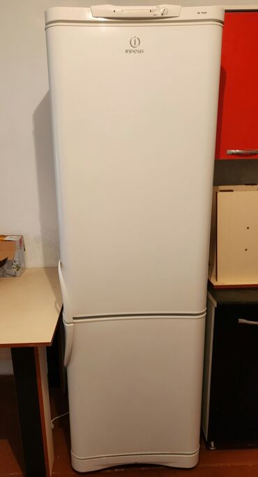 Холодильники: Холодильник Indesit, Б/у, Side-By-Side (двухдверный), No frost, 45 * 180 * 50