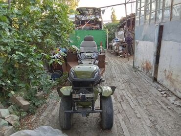 maşın işıqları: Salam motoblok satılır 25 at gücündə dizel 4 skoruz 3 qabaqı 1geri