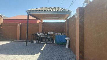 Həyət evləri və villaların satışı: Zabrat 3 otaqlı, 100 kv. m, Yeni təmirli
