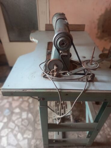 промышленные швейные машины: Швейная машина