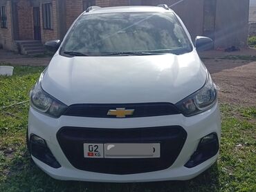 Chevrolet: Chevrolet Spark: 2016 г., 0.1 л, Механика, Бензин, Хэтчбэк