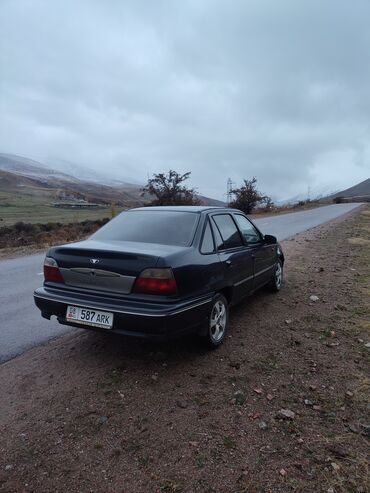 матиз 2005: Daewoo Nexia: 2005 г., 1.6 л, Механика, Бензин, Седан