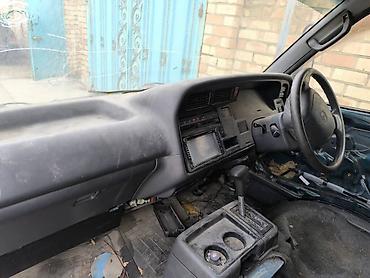 samurai bmw: Toyota Hiace: 2003 г., Автомат, Бензин, Бус — 3
