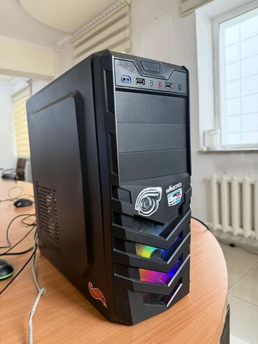 меняю на компьютер: Компьютер, ядер - 4, ОЗУ 8 ГБ, Для несложных задач, Б/у, Intel Core i5, SSD