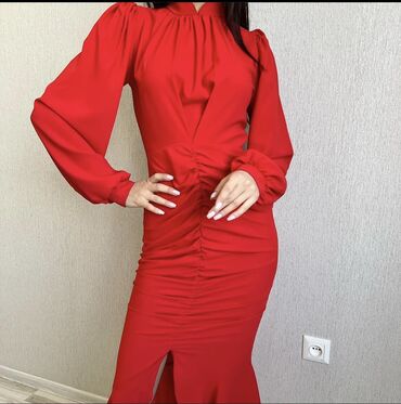 красное платье: Вечернее платье, Русалка, Длинная модель, С рукавами, XL (EU 42)