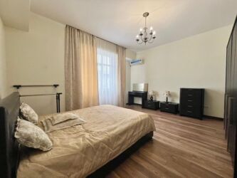 Долгосрочная аренда квартир: 4 комнаты, Агентство недвижимости, Без подселения, С мебелью полностью — 4