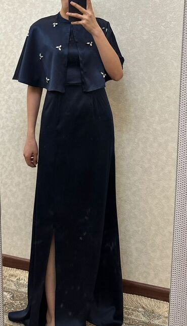 Вечерние платья: Вечернее платье, Рукава: Длинные, Бретельки на одно плечо — 7