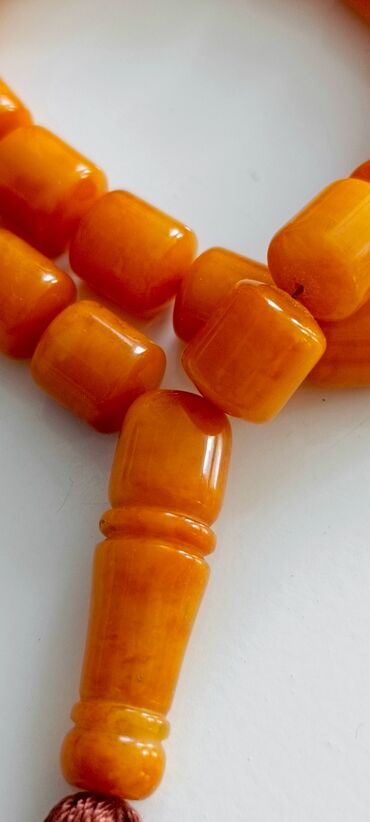 Təsbehlər: Qədim kəhrəba təsbeh.100% təbii Baltik kəhrəbasından təsbeh.Bütöv daş — 6